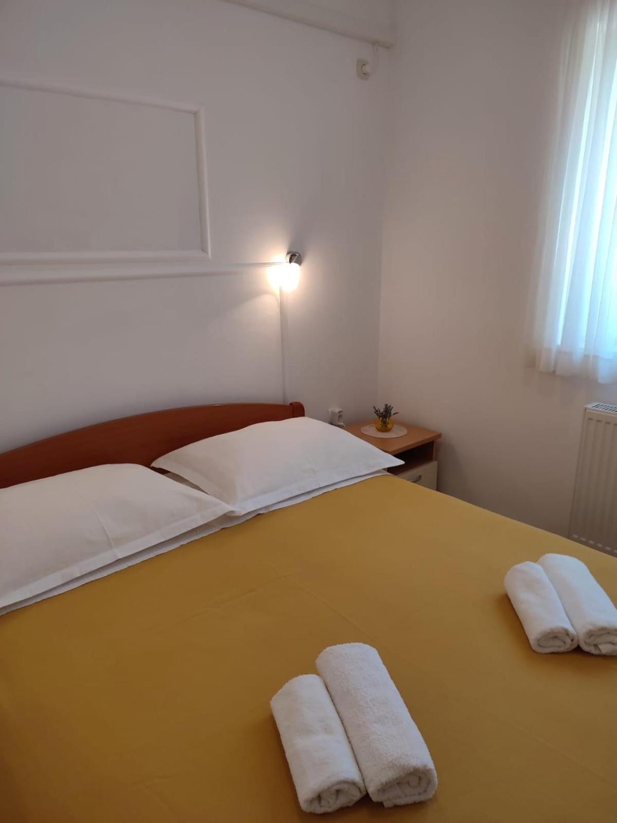 Apartamento Petra Vodice Exterior foto