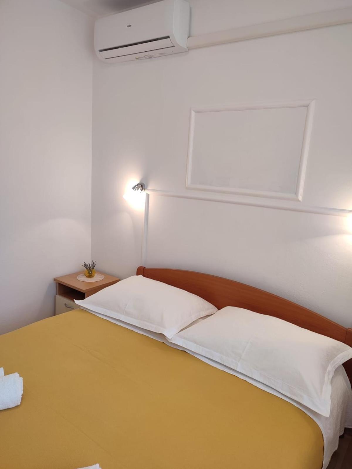 Apartamento Petra Vodice Exterior foto