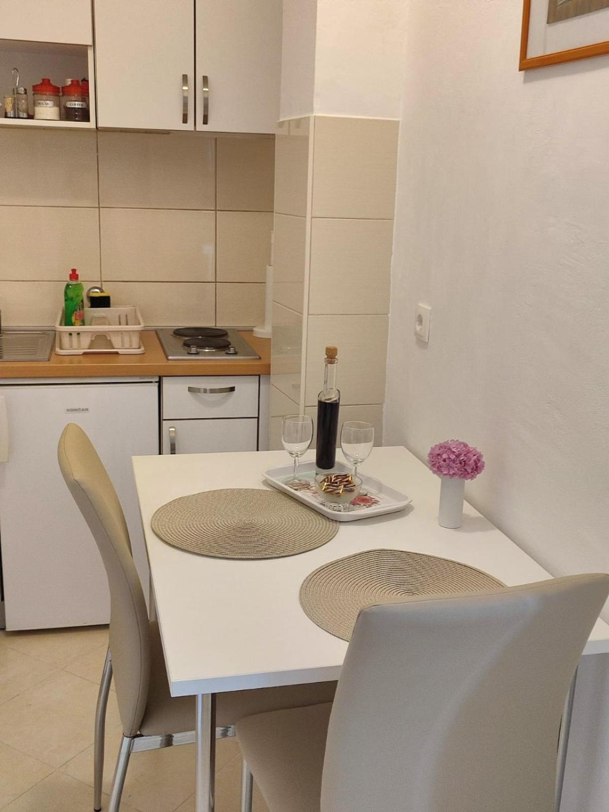 Apartamento Petra Vodice Exterior foto